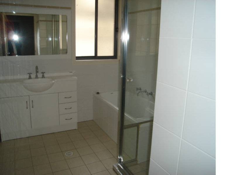 2/43-45 Urunga Parade, Wollongong NSW 2500