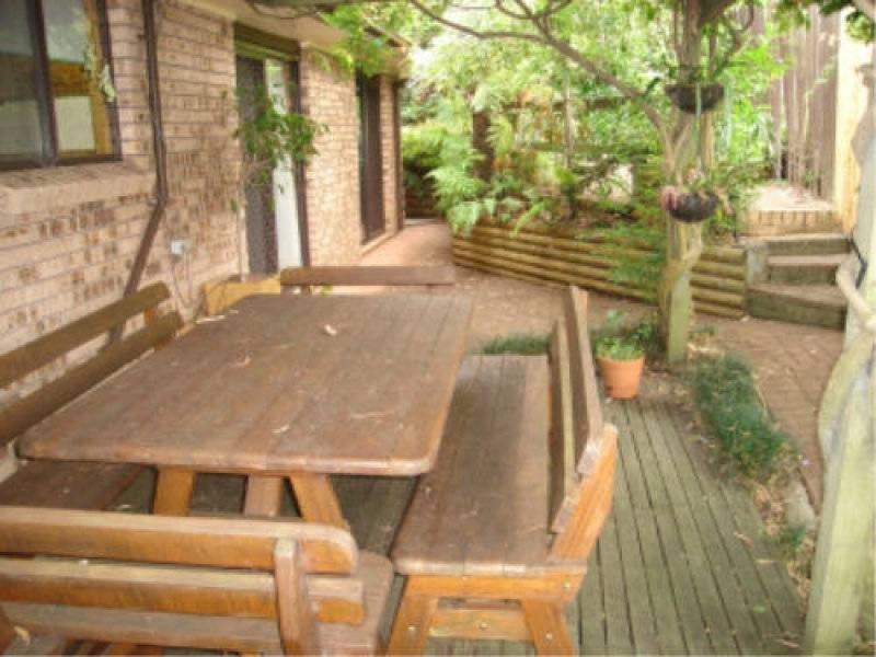 10 Baker Crescent, Figtree NSW 2525