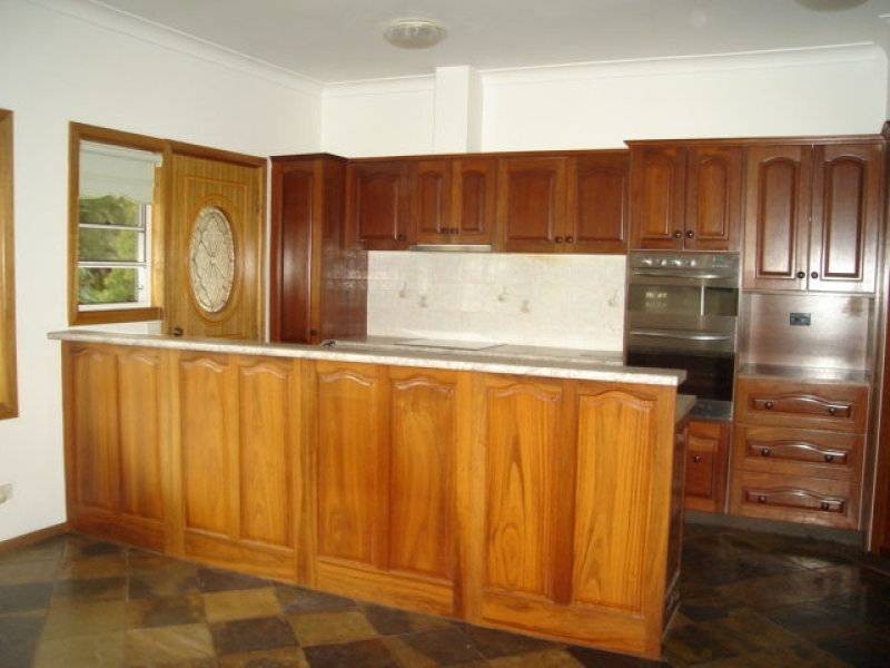 24 Byarong Avenue, Mangerton NSW 2500