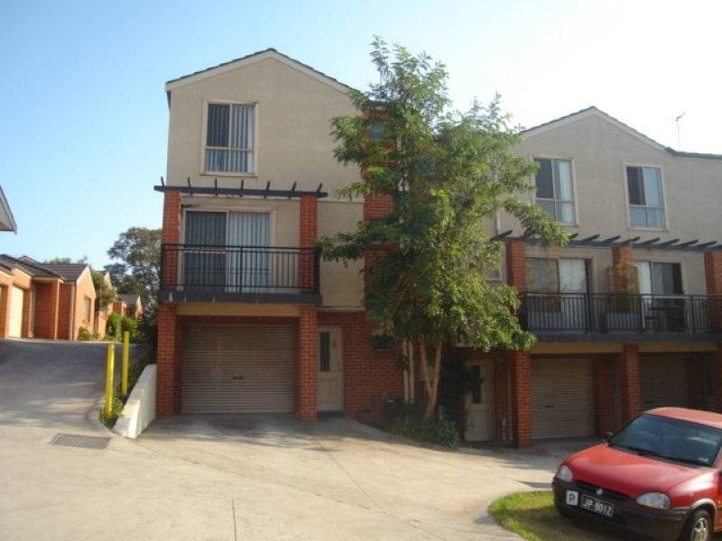 20/35 Bridge Street, Coniston NSW 2500