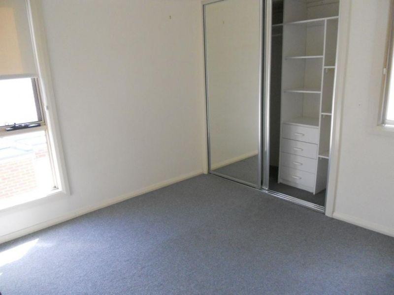 20/35 Bridge Street, Coniston NSW 2500