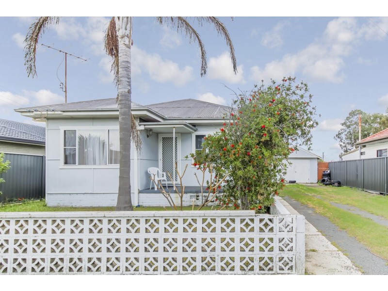 34 Aldridge Avenue, East Corrimal NSW 2518
