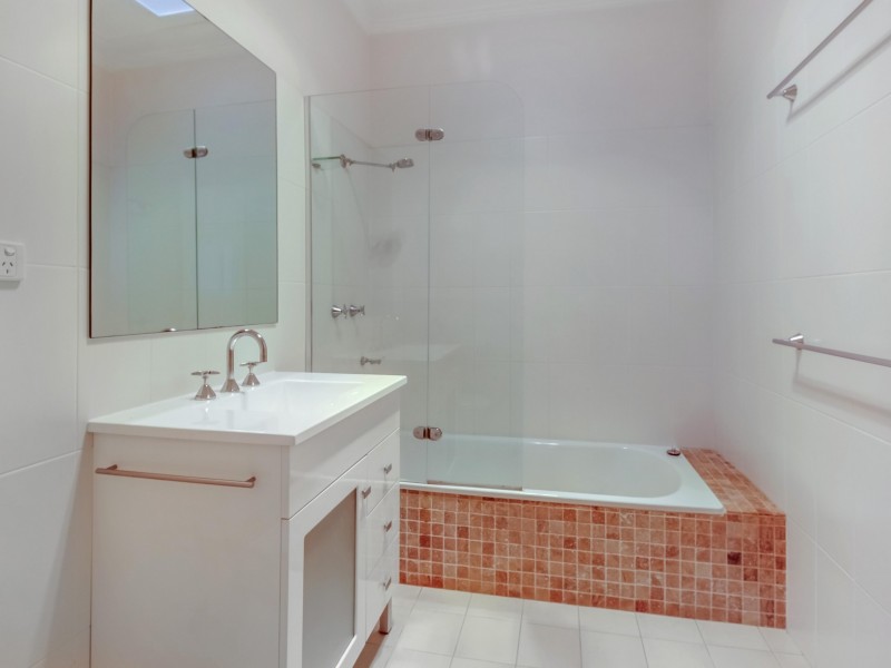 118 Robsons Road, West Wollongong NSW 2500