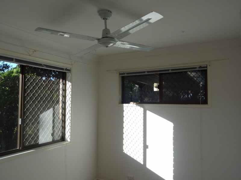 9 Michael Street, Redland Bay QLD 4165