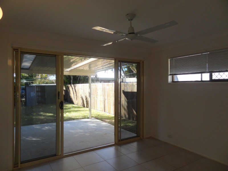 9 Michael Street, Redland Bay QLD 4165