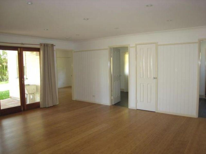 13 Isedale Street, Wooloowin QLD 4030