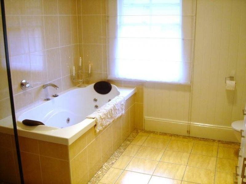 13 Isedale Street, Wooloowin QLD 4030