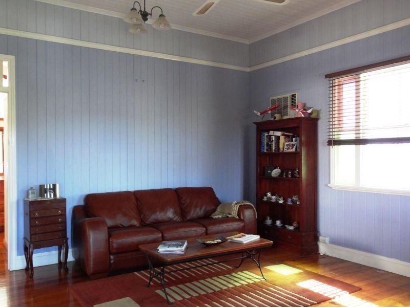 10 Bower St, Annerley QLD 4103