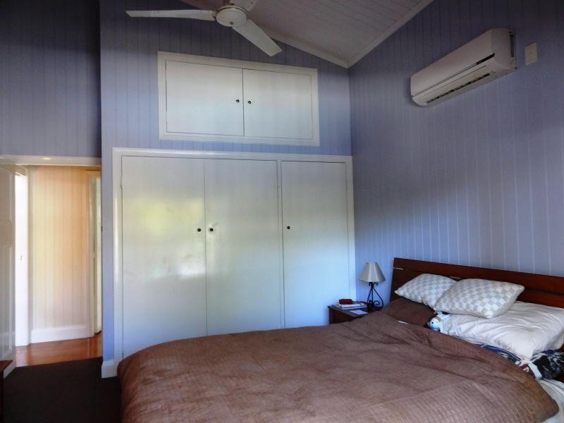 10 Bower St, Annerley QLD 4103