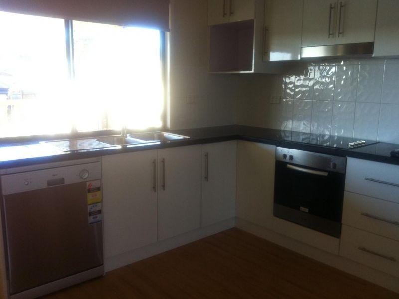3  Emerald Cres, Springfield Lakes QLD 4300