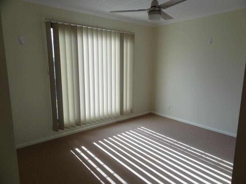3  Emerald Cres, Springfield Lakes QLD 4300