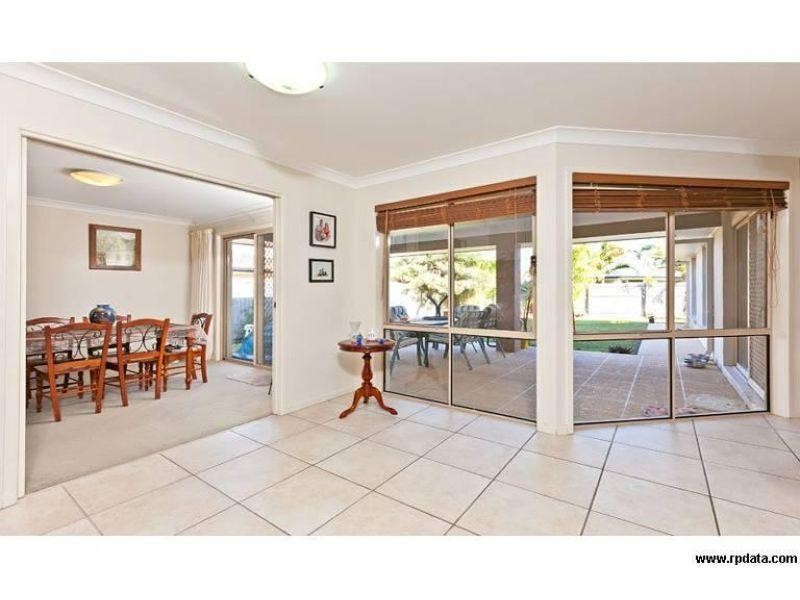 5 Ligard Street, Thornlands QLD 4164