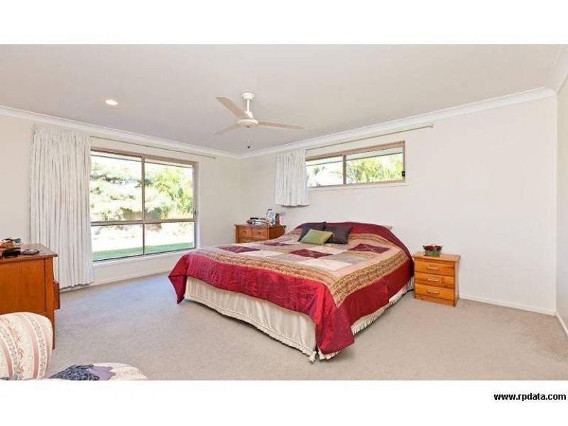 5 Ligard Street, Thornlands QLD 4164