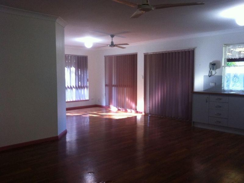 16  Donnelly Drive, Kallangur QLD 4503