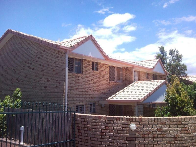 2/375 Birkdale Road, Wellington Point QLD 4160