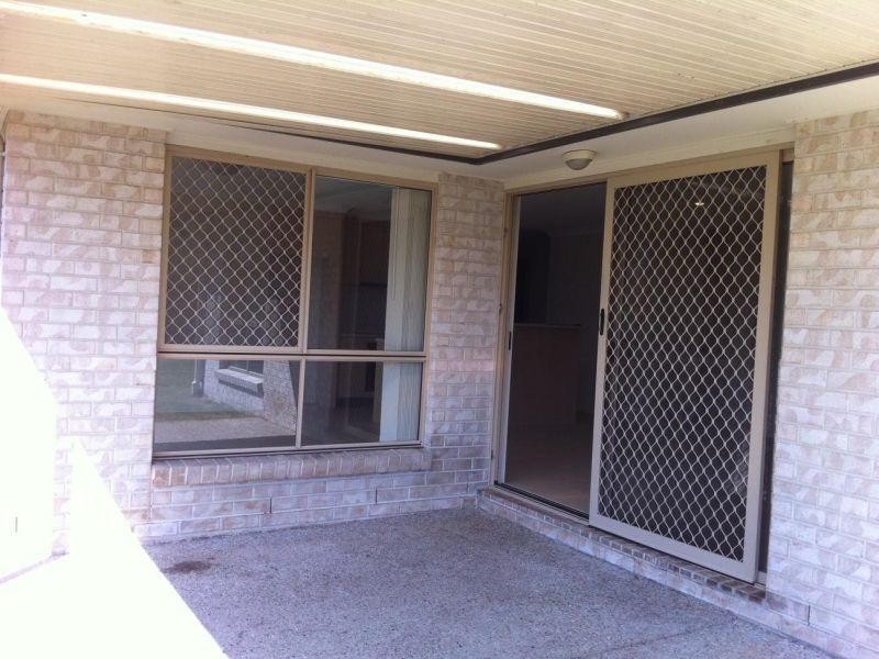 18 Spruce Street, Loganlea QLD 4131