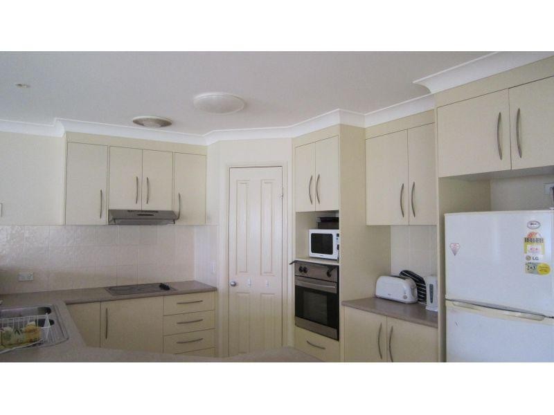 8 McNab Close, Wellington Point QLD 4160