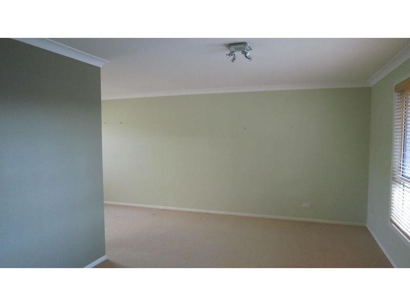 13 Leonard Street, Wellington Point QLD 4160