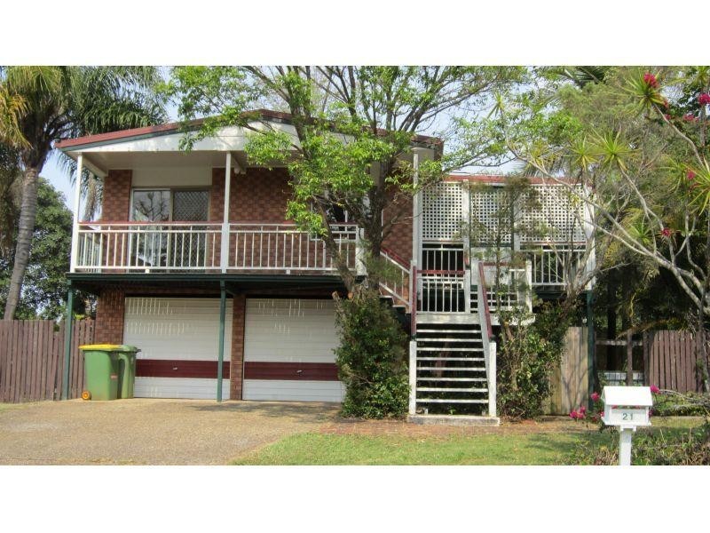 21 Currawong Street, Birkdale QLD 4159