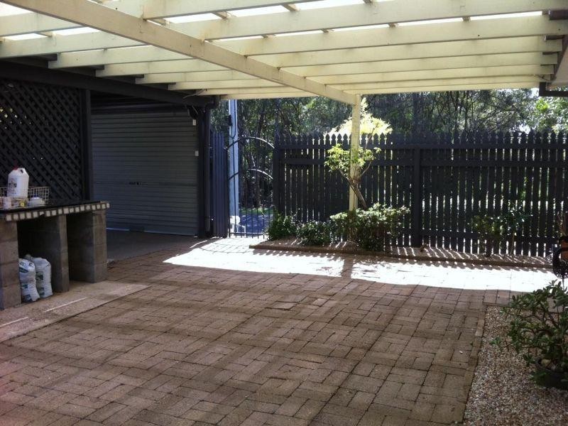 34  Sunnybay Drive, Birkdale QLD 4159