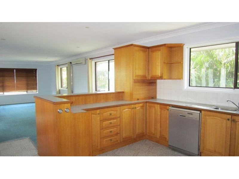 4 Tarina Street, Cleveland QLD 4163