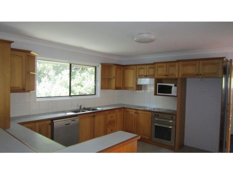 4 Tarina Street, Cleveland QLD 4163