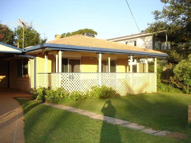 45 Cavell Road, Birkdale QLD 4159