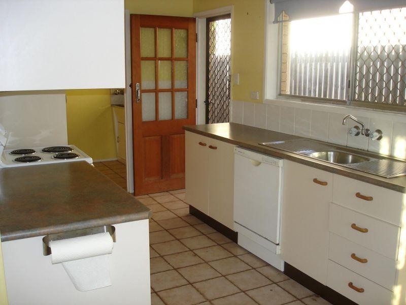 45 Cavell Road, Birkdale QLD 4159