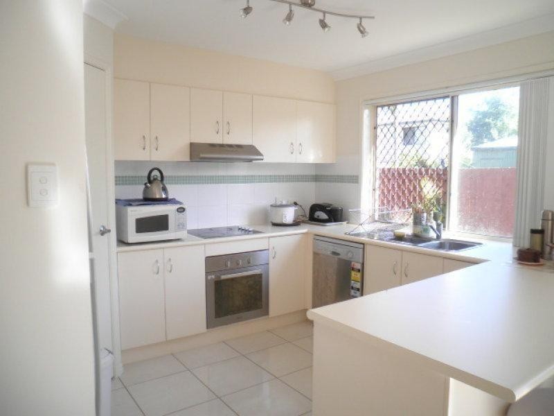 45 Grace Street, Scarborough QLD 4020