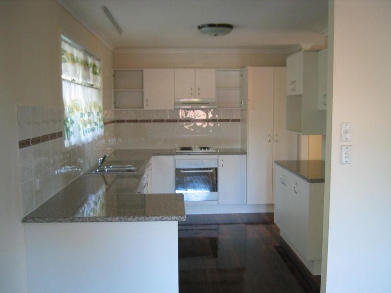 51 Fullerton Street, Birkdale QLD 4159