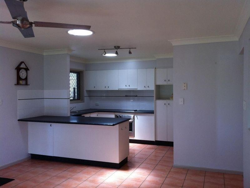 43 Fullerton Street, Birkdale QLD 4159