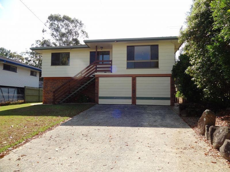 12 Magpie Street, Birkdale QLD 4159