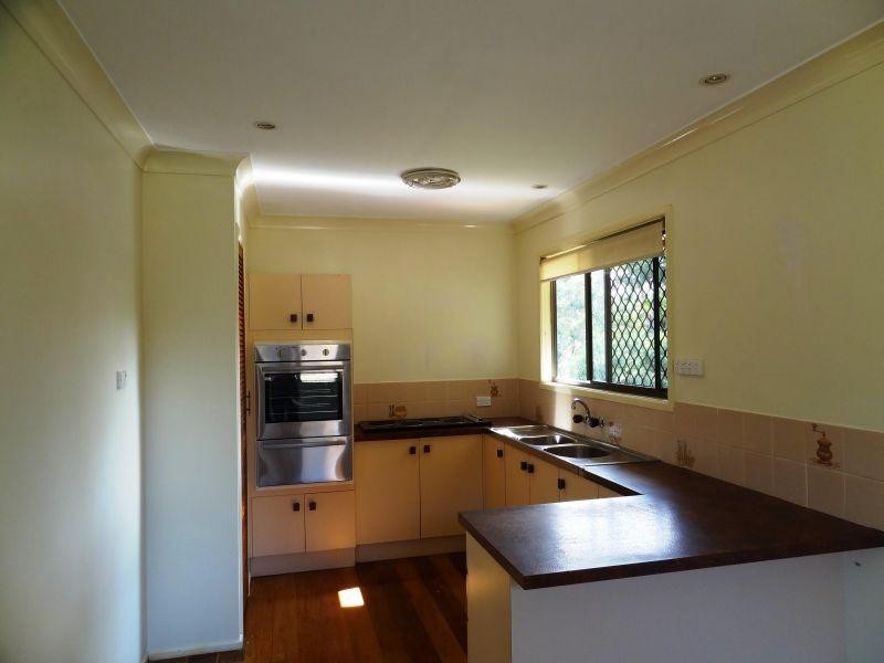 12 Magpie Street, Birkdale QLD 4159