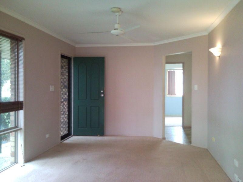 21 Hanlon Street, Tanah Merah QLD 4128