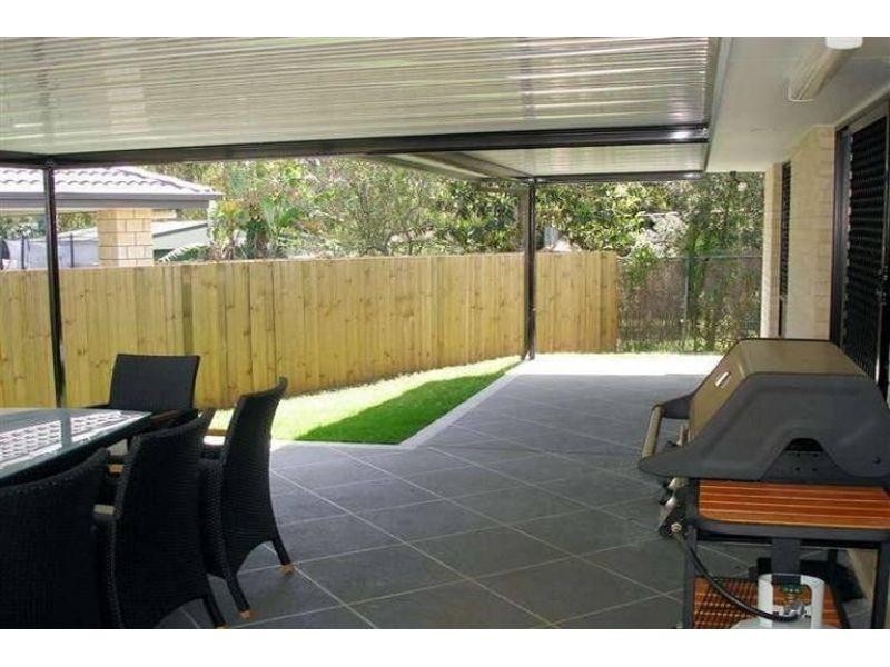 13 Henry Street, Thorneside QLD 4158