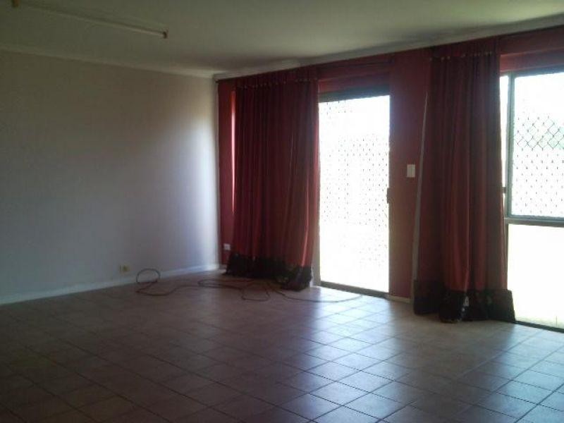 288 Bloomfield Street, Cleveland QLD 4163