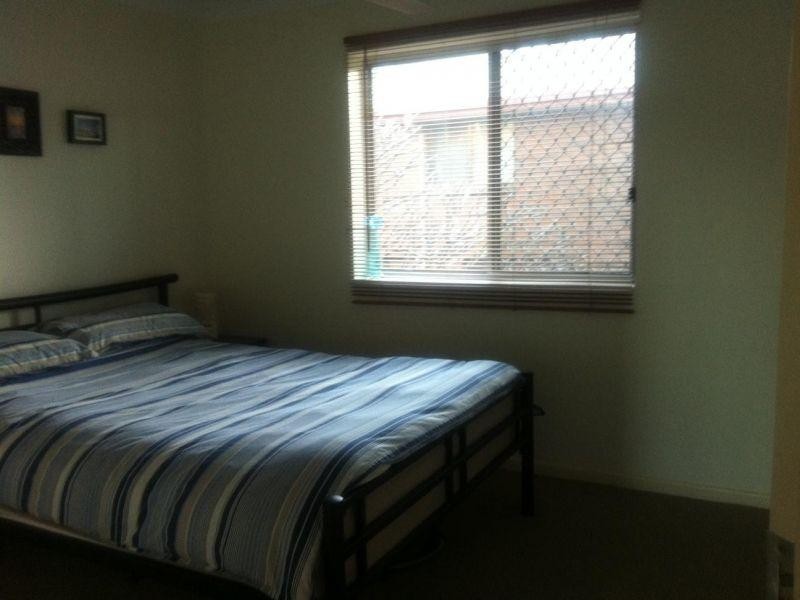 4/88 Victoria Terrace, Greenslopes QLD 4120