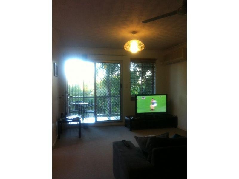 4/88 Victoria Terrace, Greenslopes QLD 4120