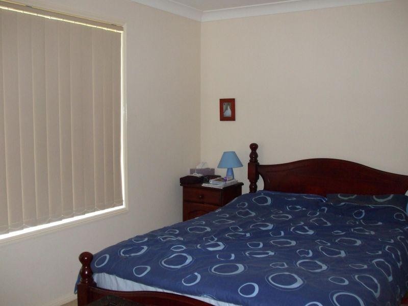 12 Babamande Street, Redland Bay QLD 4165