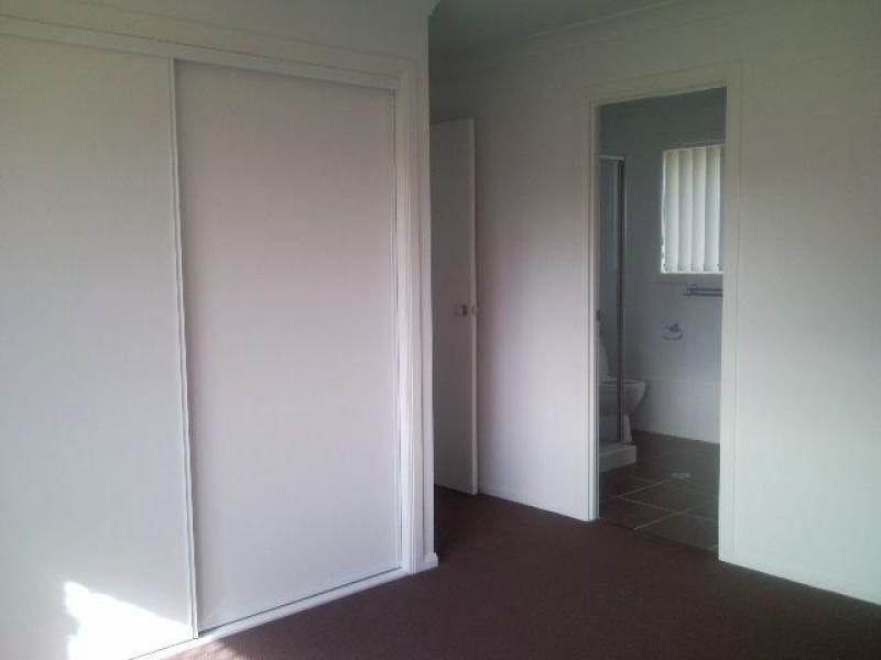 17  Pentacost Place, Redland Bay QLD 4165