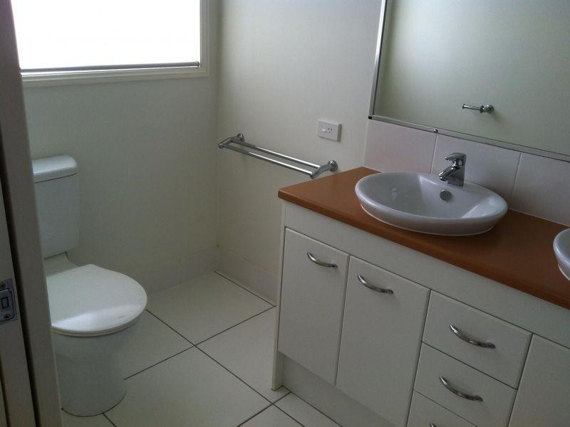 94 Bunker Road, Victoria Point QLD 4165