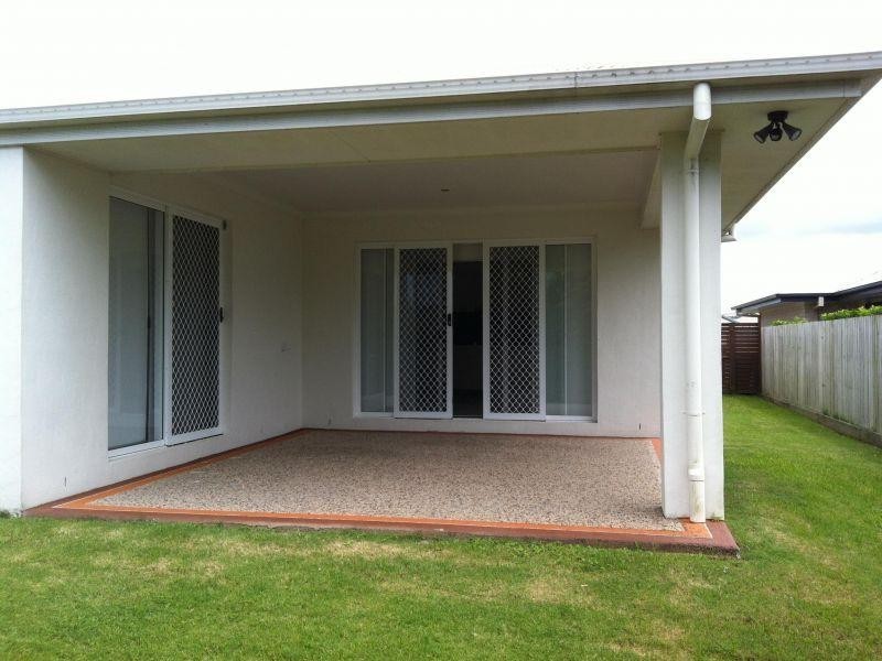 94 Bunker Road, Victoria Point QLD 4165