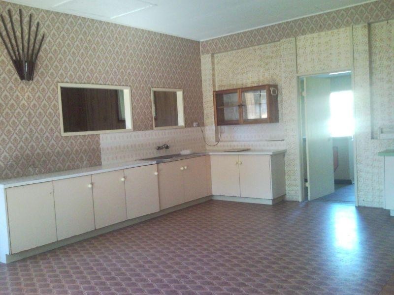 245 Clevaland-Redland Bay Road, Thornlands QLD 4164