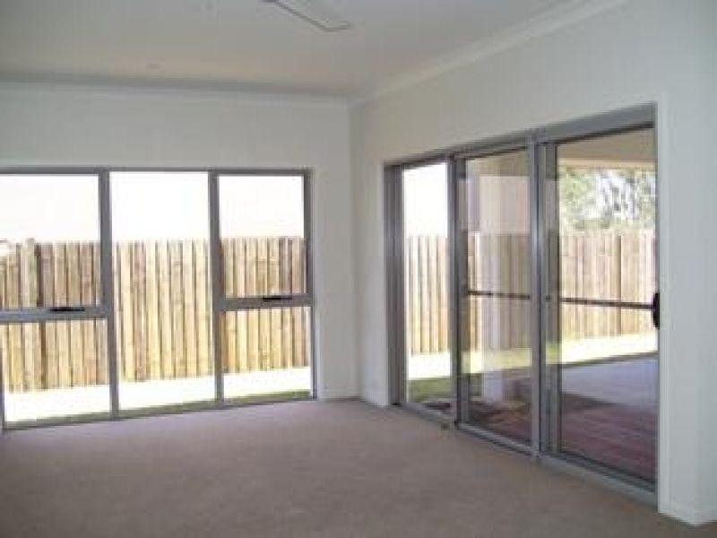 47 Torrens Crescent, Wakerley QLD 4154