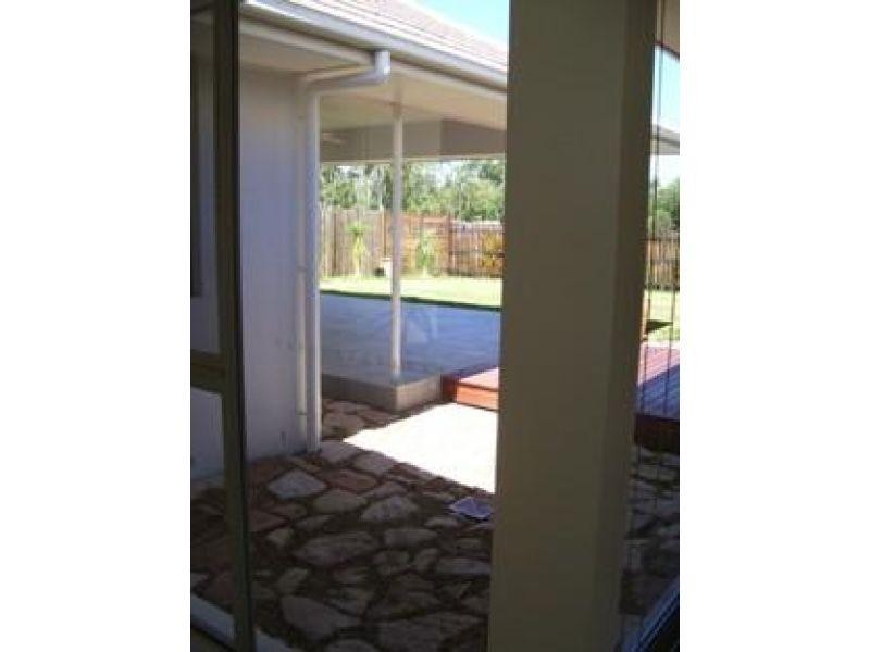 47 Torrens Crescent, Wakerley QLD 4154