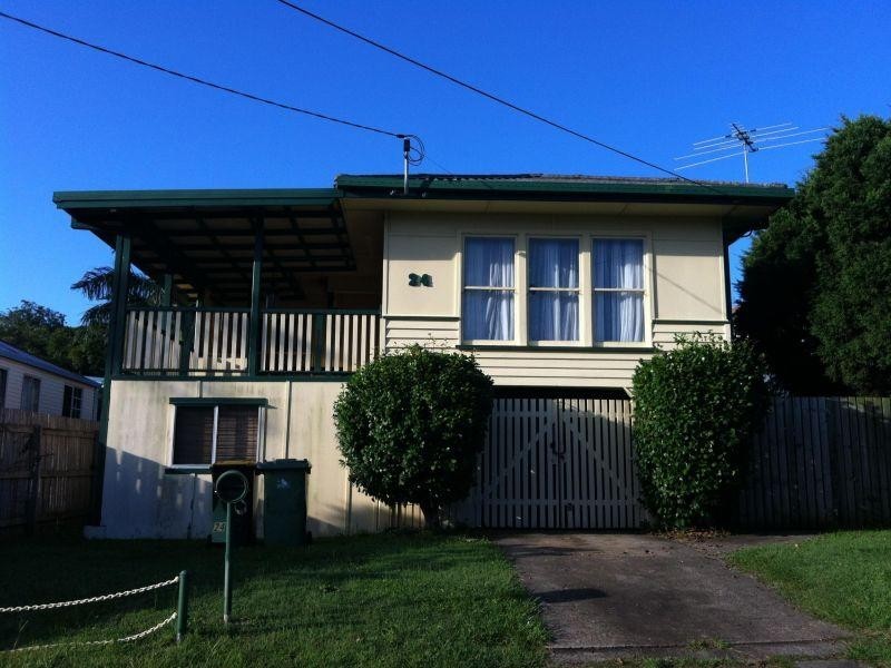 24 Alfred Street, Redcliffe QLD 4020