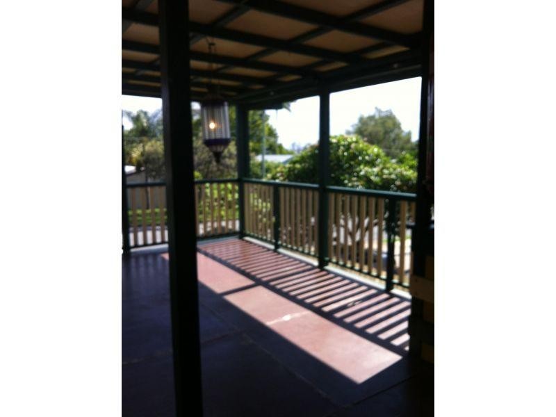 24 Alfred Street, Redcliffe QLD 4020