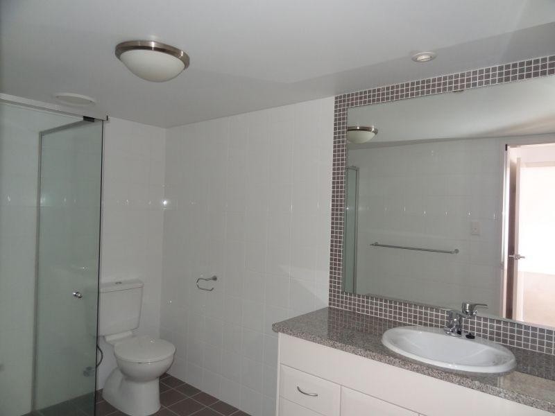 21/32 Middle Street, Cleveland QLD 4163