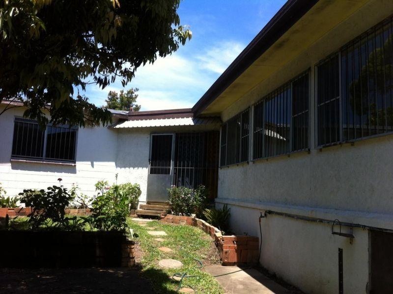 21 Claremont Street, Birkdale QLD 4159