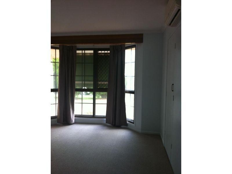 4 Bajimba Street, Manly West QLD 4179